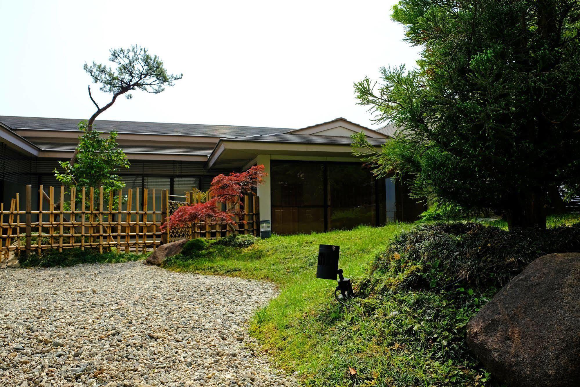 Hotel Granmirage Uozu ภายนอก รูปภาพ