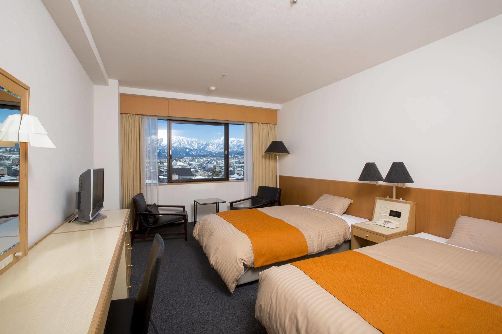 Hotel Granmirage Uozu ภายนอก รูปภาพ