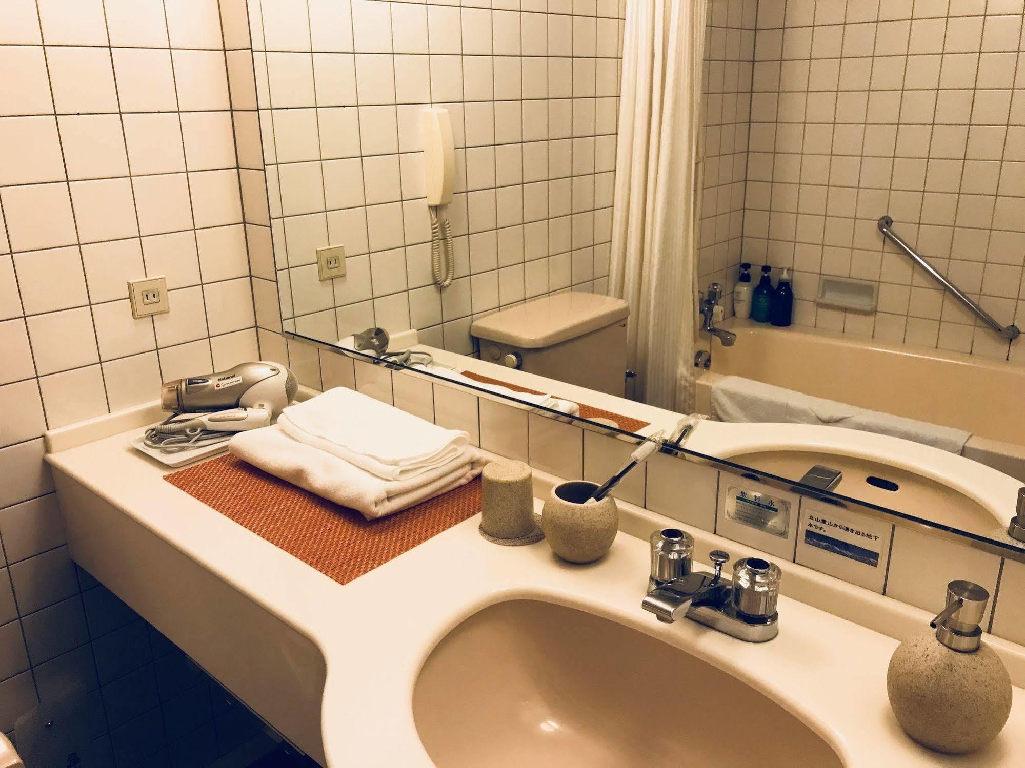 Hotel Granmirage Uozu ภายนอก รูปภาพ